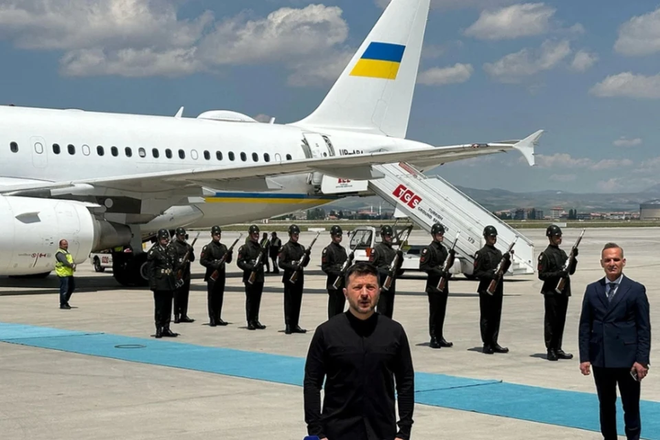 Дэвис: Зеленский оторвался от реальности и устроил новое шоу в Турции