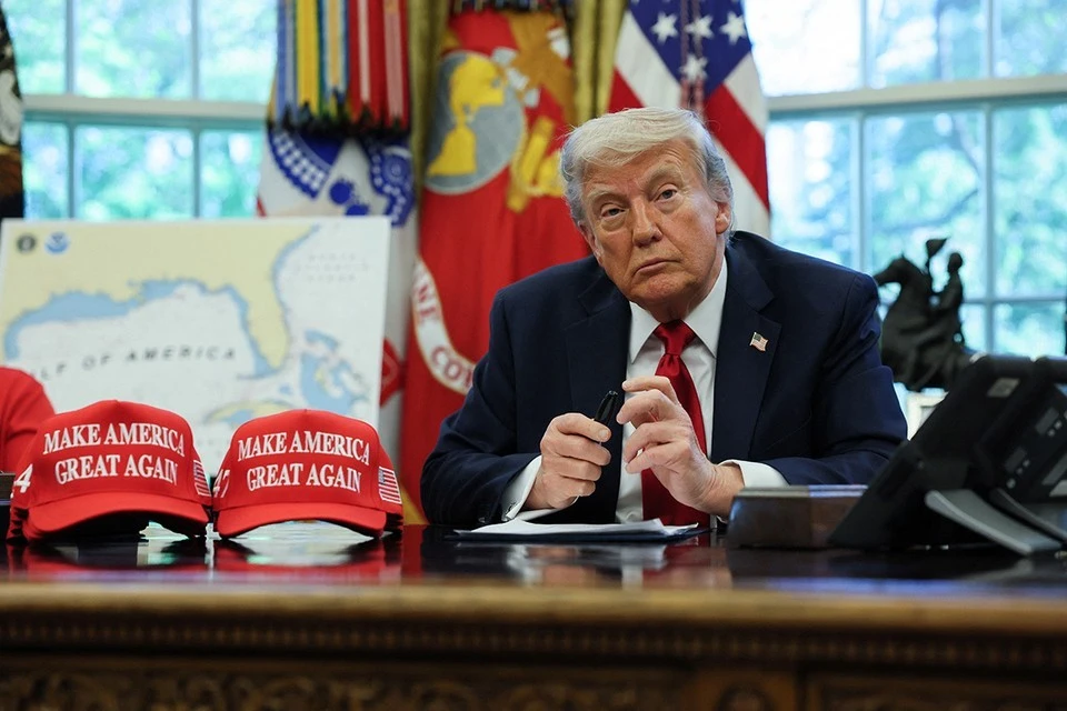 Трамп заявил, что после разговора с Путиным 19 мая свяжется с Зеленским