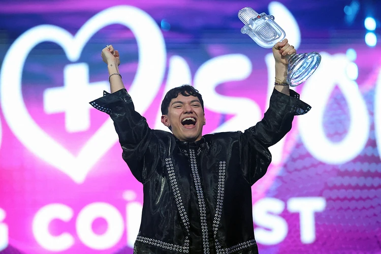Австрийский певец JJ выиграл Евровидение с песней Wasted Love