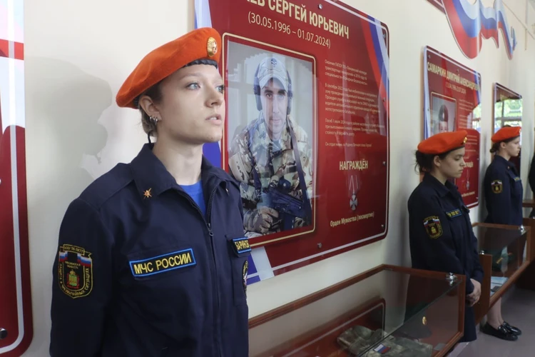 В Пензе в колледже транспортных технологий появилась экспозиция «Лица героев»