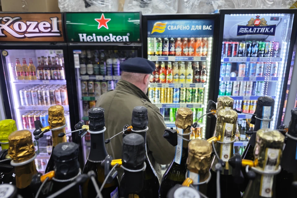 ВЦИОМ: Более половины россиян одобрили бы антиалкогольную кампанию