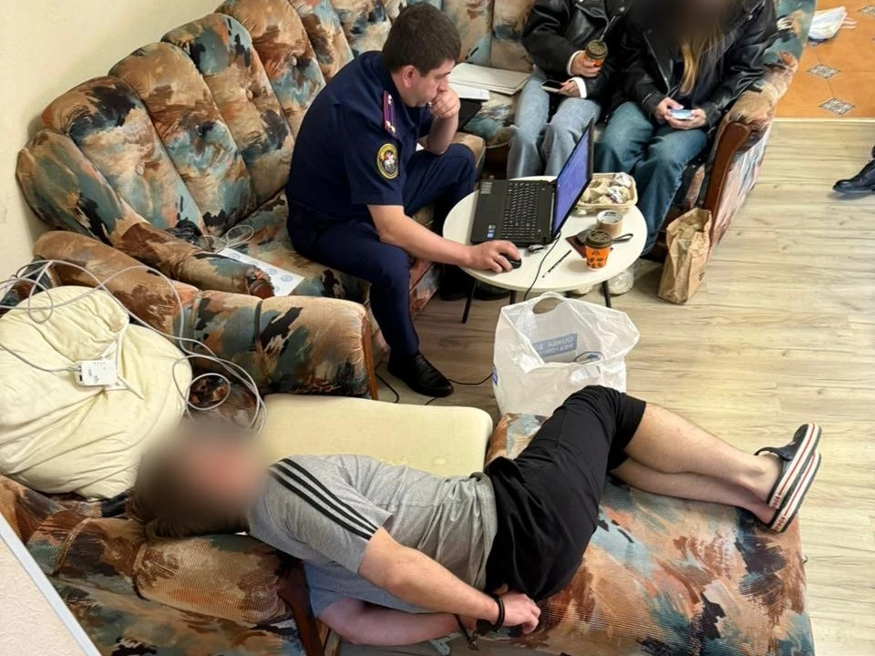 Аресты проводились сразу по нескольким адресам. Фото управления ФСБ России по Владимирской области.