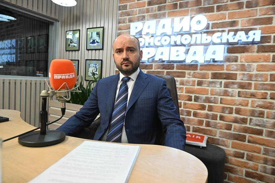 Вячеслав Федорищев поздравил «Комсомольскую правду» со 100-летием