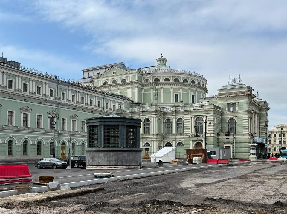 Через шахту № 574 велось строительство станции метро «Театральная». Фото: t.me/podzemnik_spb