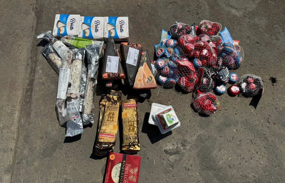 Тут продукция из Италии, Испании и Франции. Фото: пресс-служба Россельхознадзора по Амурской области