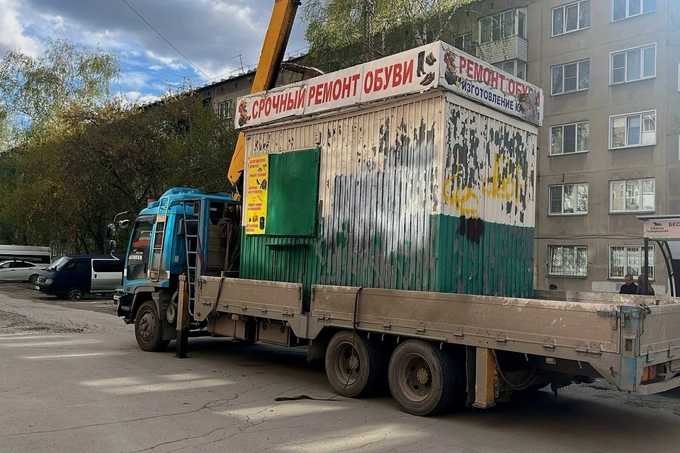 С начала года в Новосибирске снесли 357 незаконных киосков. Фото: мэрия Новосибирска
