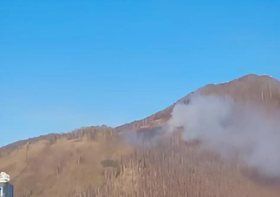 Фото и видео встревоженных жителей столицы Камчатки распространились по всем местным пабликам. Фото: принтскрин видео соцсетей.