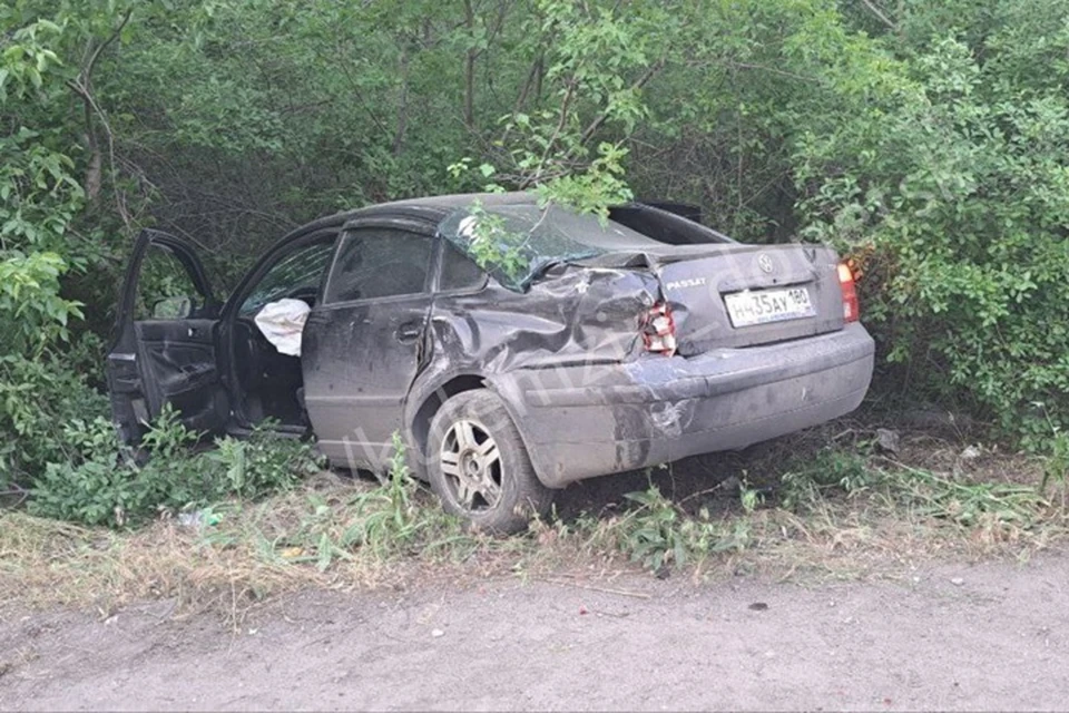 В Донецке в результате ДТП с автобусом пострадал пассажир легкового автомобиля. Фото: ТГ/Кулемзин