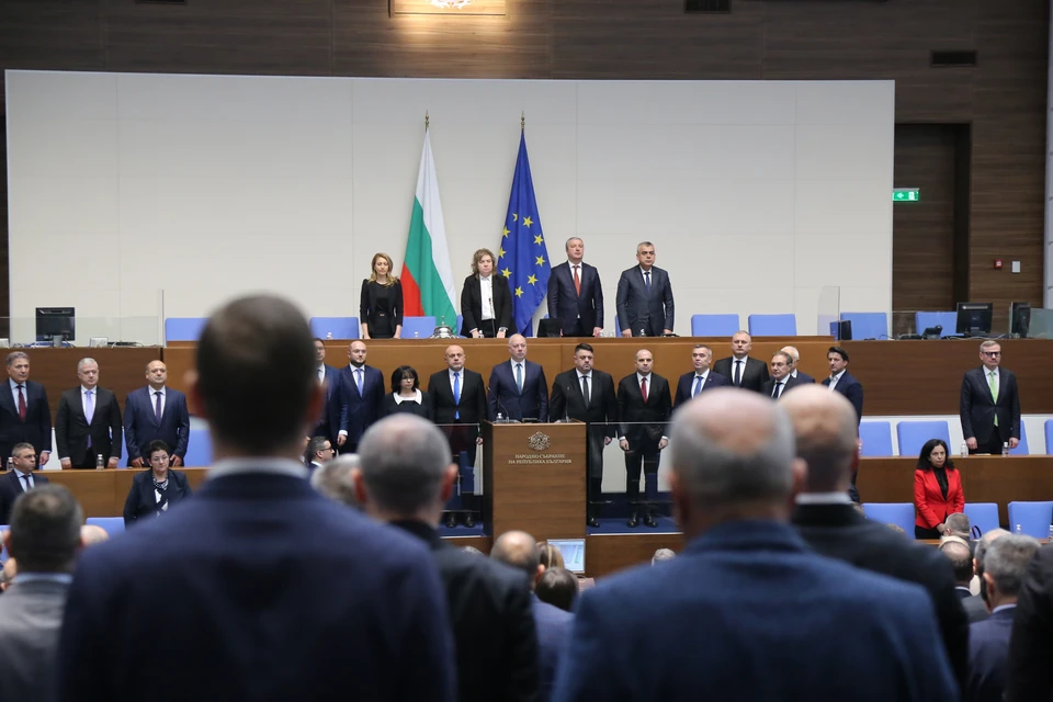 Спикер Киселова прервала пленум парламента Болгарии из-за спора о русском языке