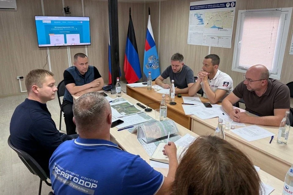 В ДНР обсудили вопросы строительства транспортного обхода Мариуполя. Фото: ТГ/Бердников
