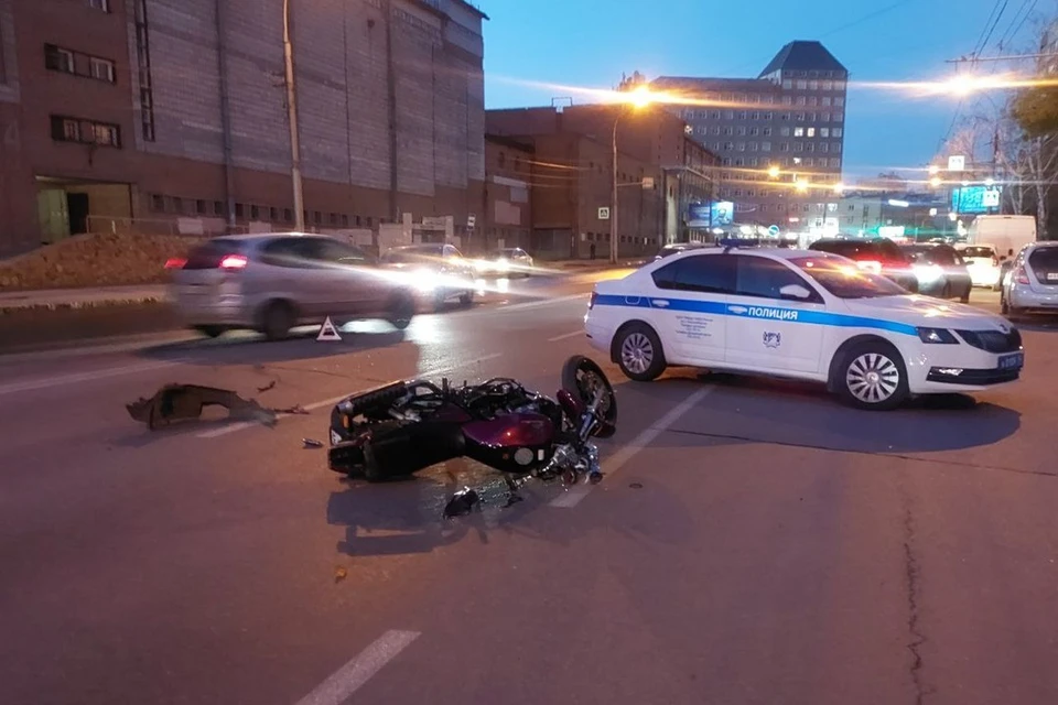 Мотоциклист погиб в ДТП в Новосибирске. Фото: ГАИ Новосибирской области