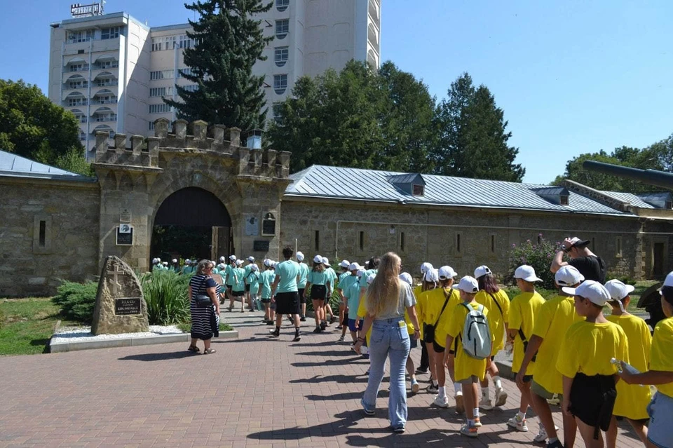 Более 80 школьников из ЛНР отдохнут в Кисловодске на летних каникулах. Фото: администрация Кисловодска