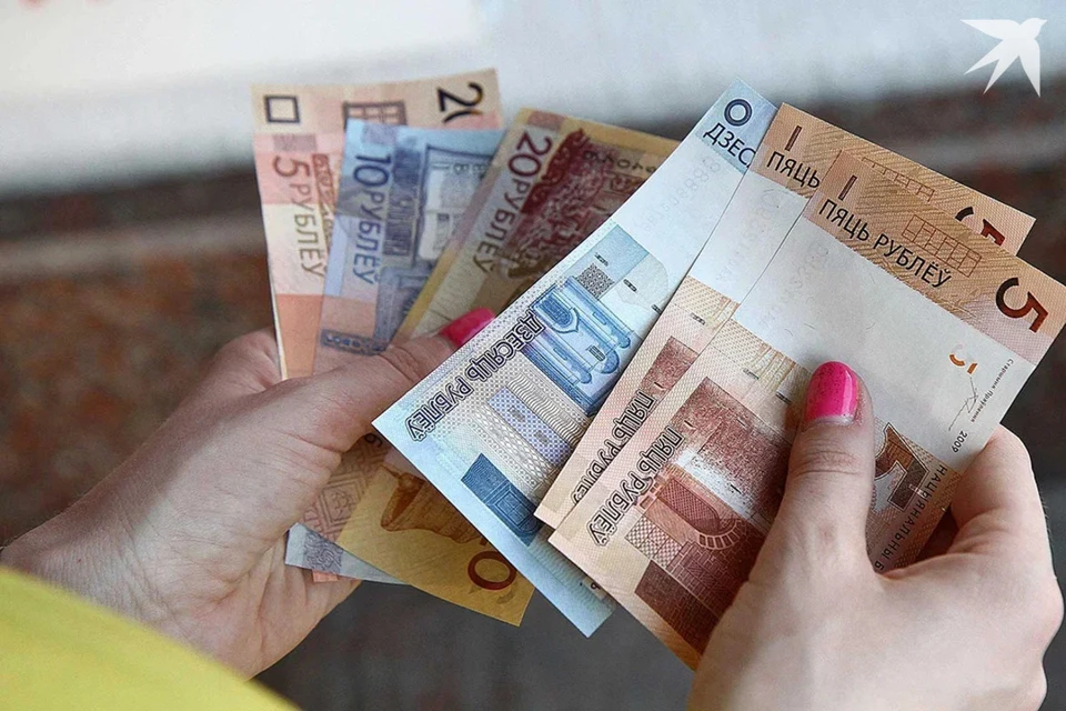МНС напомнило белорусам, какой именно налог нужно уплатить до 2 июня включительно. Снимок носит иллюстративный характер.