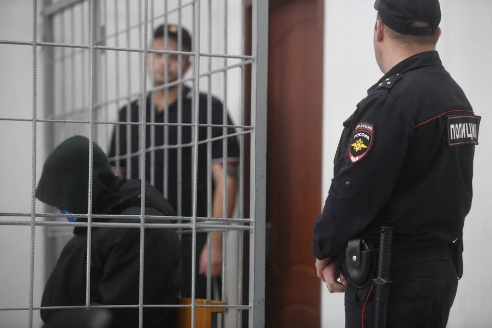 Он передал охраннику 40 тысяч рублей, чтобы получать наркотики прямо в исправительном учреждении