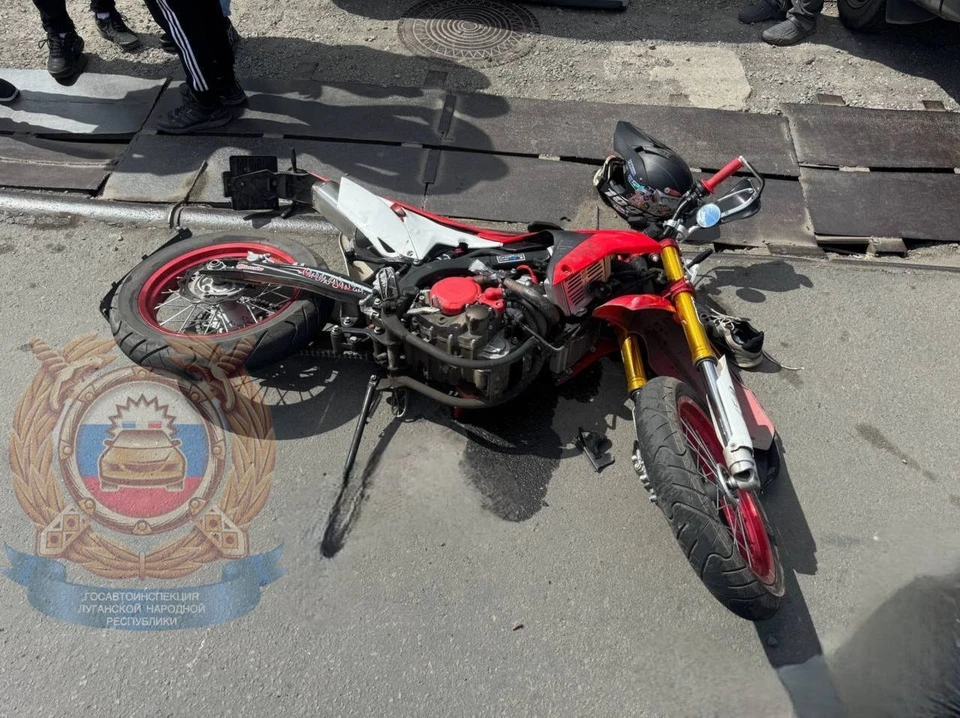 Водитель автомобиля сбежал с места аварии. ФОТО: УГИБДД МВД по Луганской Народной Республике