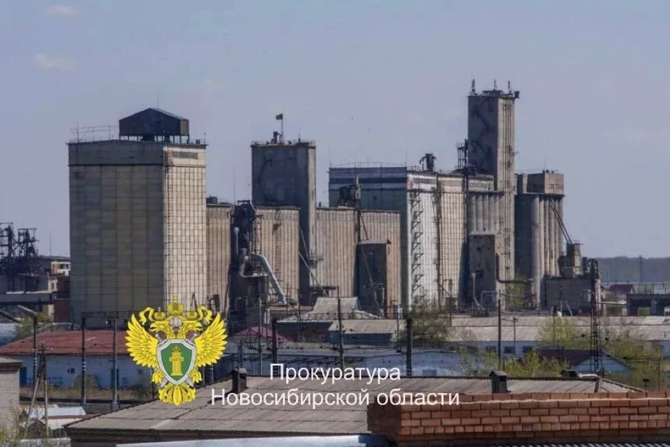 В 2021 году они с помощью устройства завышали вес продукции при взвешивании. Фото: Прокуратура по Новосибирской области.