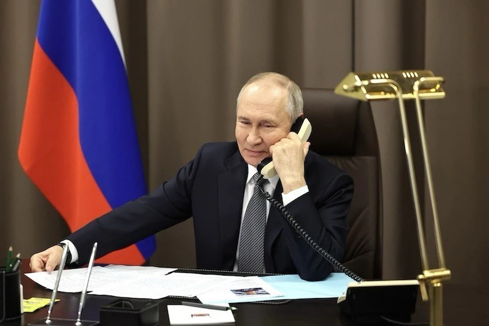 Путин провел телефонный разговор с новым папой римским Львом XIV