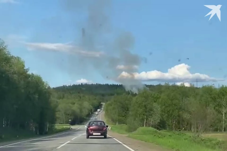 Один из лесных пожаров случился рядом с Туломой.