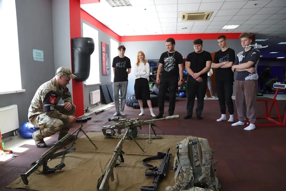 Молодежь ДНР прошла военно-тактические испытания