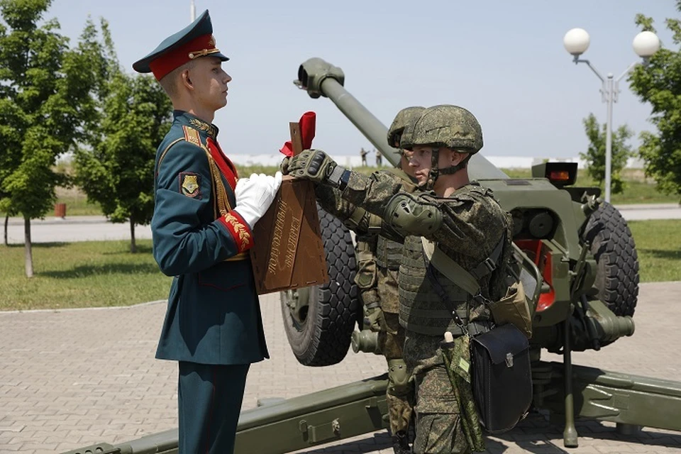 Полуденный выстрел прогремел в Хабаровске в День России Фото: пресс-служба ВВО
