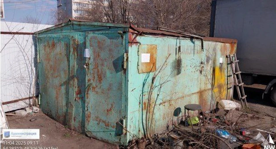 В Ульяновске демонтируют несколько незаконно установленных объектов. ФОТО: тг-канал администрации Ульяновска