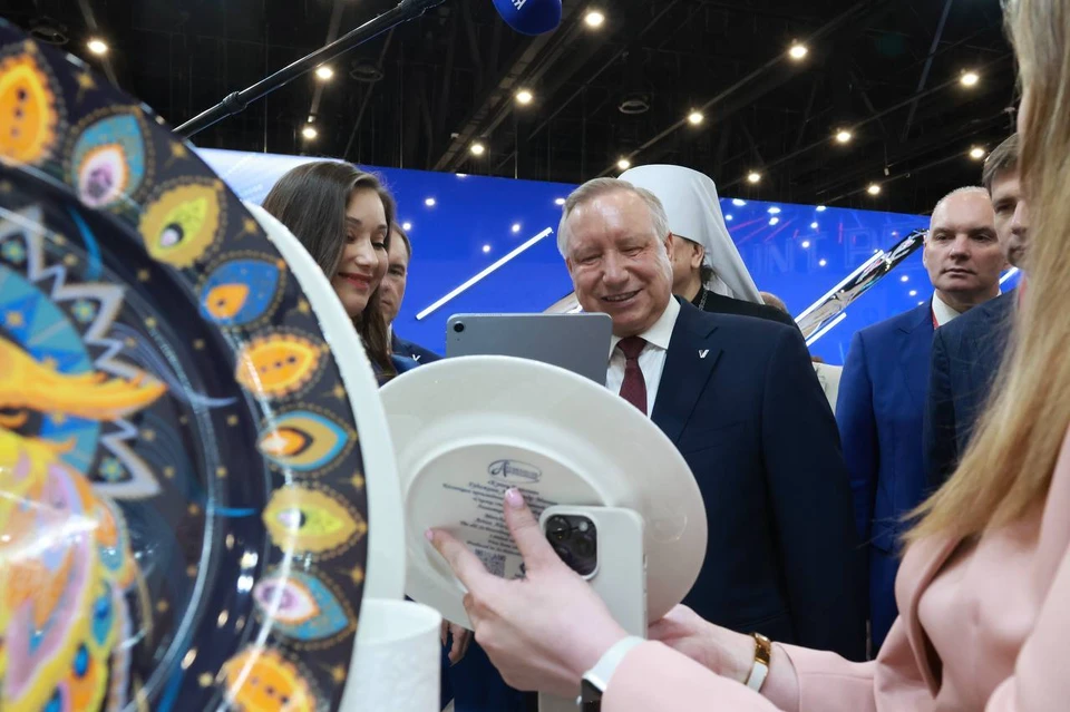 В комплексах появятся лобби-бары в подлинных интерьерах.