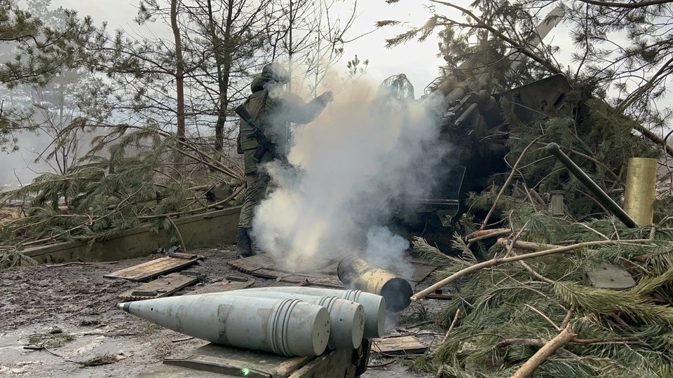 Российские войска бьют по позициям противника