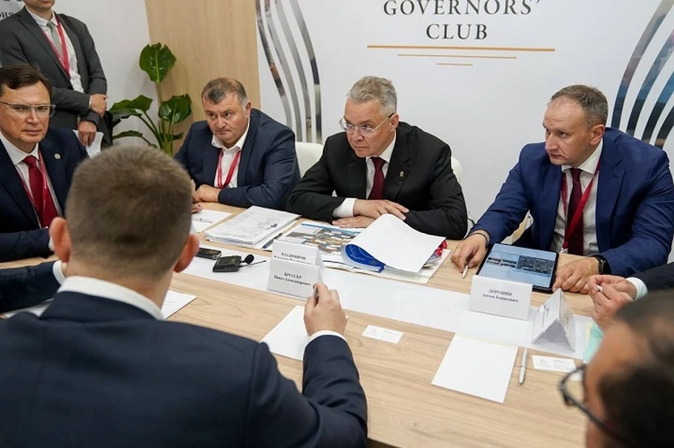 На полях Петербургского международного экономического форума. Фото: министерство экономического развития СК.