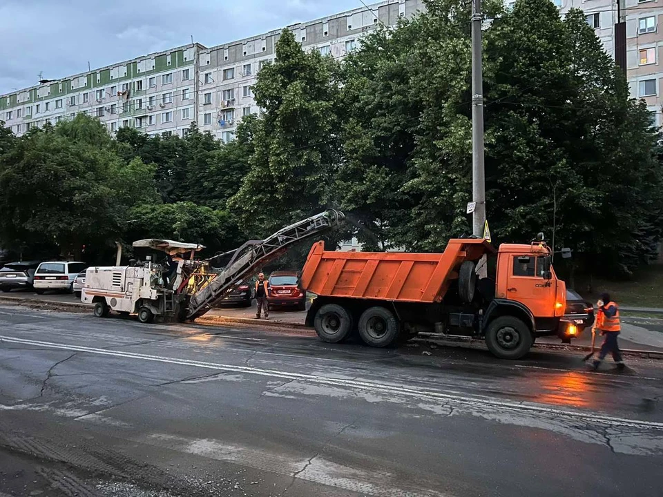 Мэрия Кишинёва сообщает о временном перекрытии движения на улице Ливиу Деляну. Фото:t.me/Primaria_Chisinau