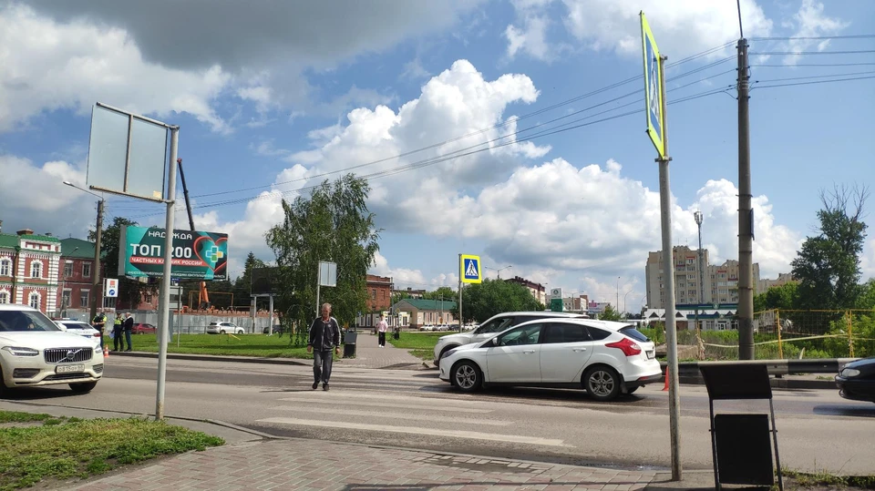 Пенсионерку сбили на пешеходном переходе