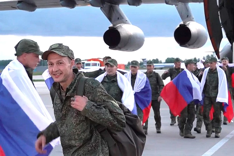 Освобожденный из украинского плена: «Берет гордость за нашу страну, что не бросила нас там в плену»