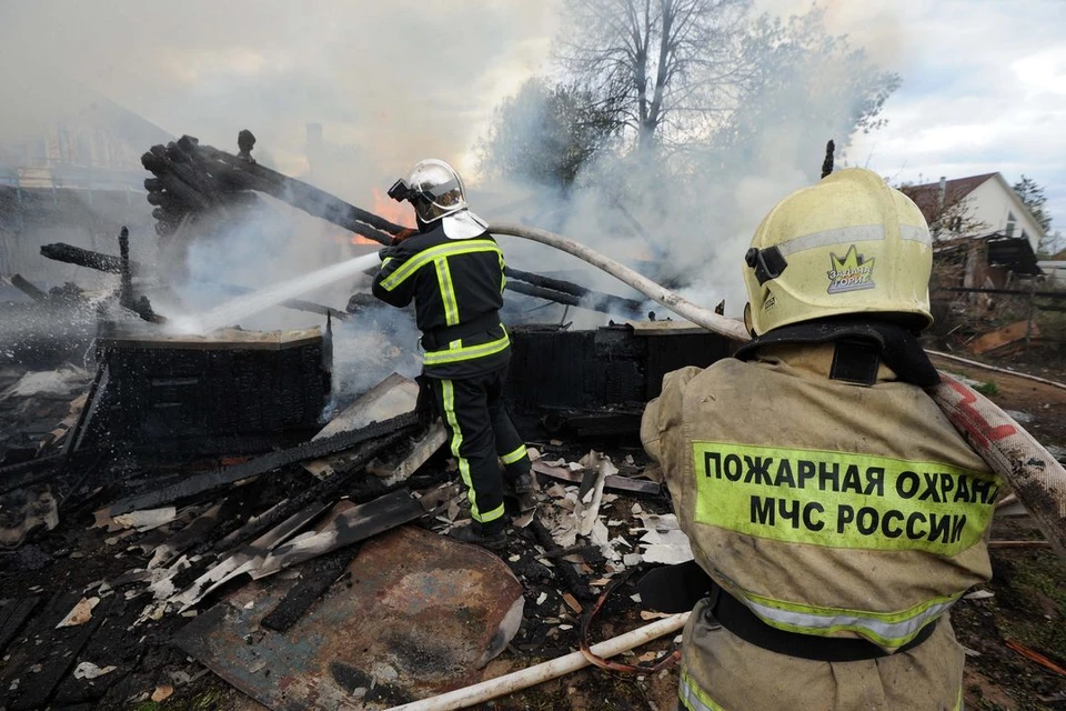Частный дом сгорел в Сузуне Новосибирской области.