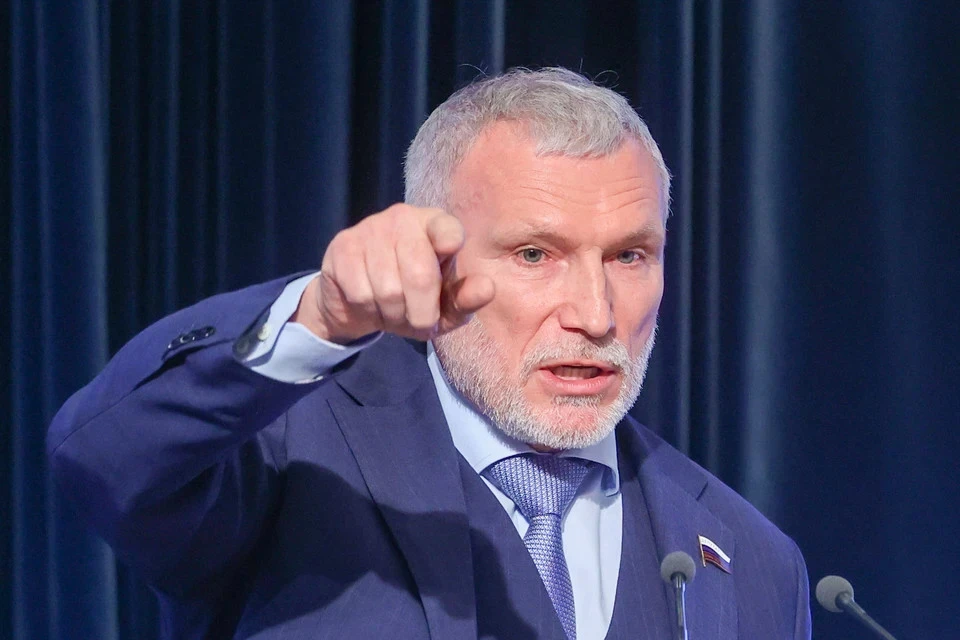 Депутат Журавлёв раскритиковал чиновников за формальный подход к помощи семьям военных