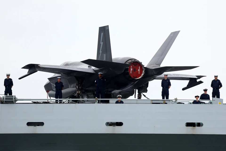 Трамп не исключил возможности, что США передаст Индии самолеты F-35