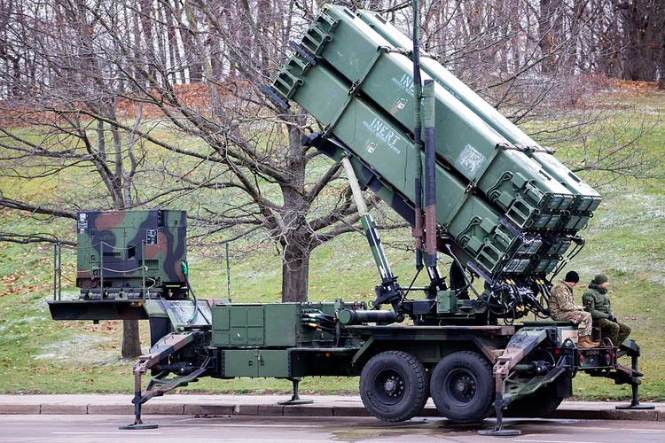 Уловка для простаков: США остановили поставку ракет Украине потому, что всё уже поставлено