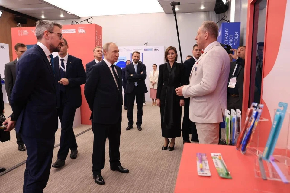 Тверская продукция была представлена Владимиру Путину на выставке «Знай наших».
