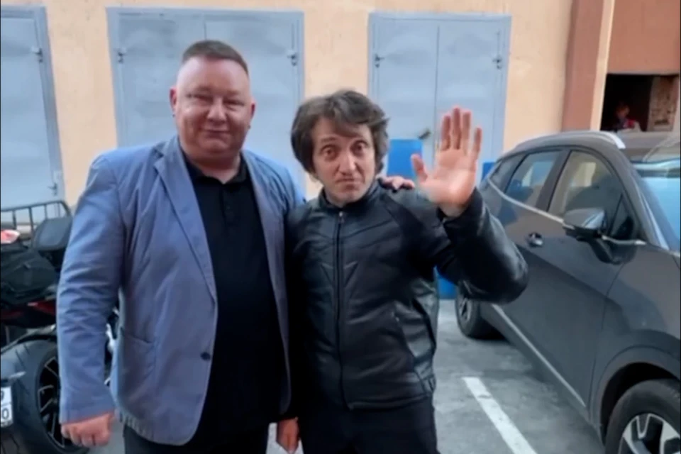 Денис Дорохов передал привет ДПС Кубани. Фото: скриншот из видео