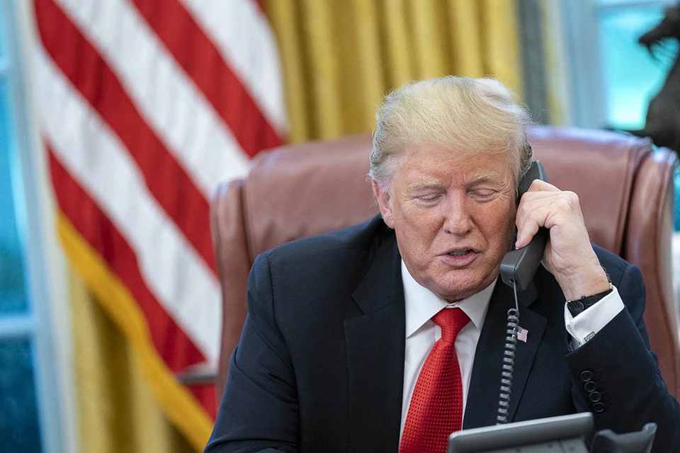 После часового разговора с Владимиром Путиным Дональд Трамп выразил недовольство