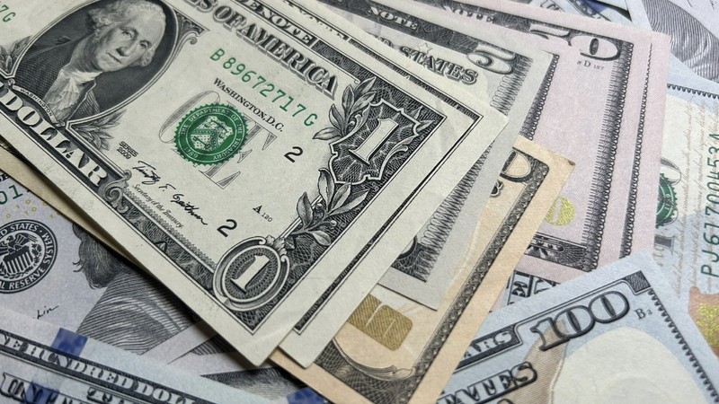 Доллар США, вероятно, продолжит снижение во второй половине 2025 года. Фото:соцсети