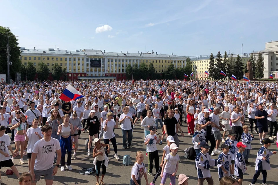 Особое внимание уделяется детям, подросткам и молодежи. Фото: правительство Кировской области
