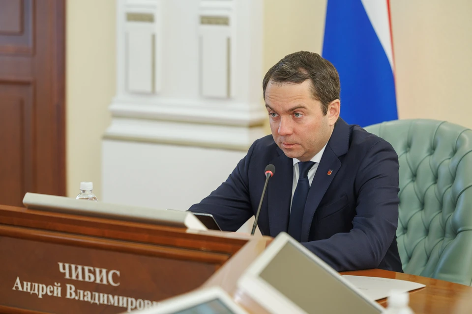 Губернатор подчеркнул, что мероприятие проходило в непогоду, несмотря на предупреждение МЧС. Фото: Правительство Мурманской области