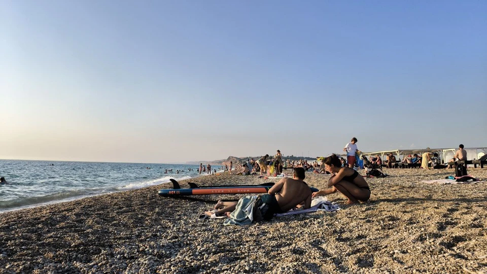 По состоянию на понедельник 7 июля, температуру морской воды нельзя назвать сильно теплой.