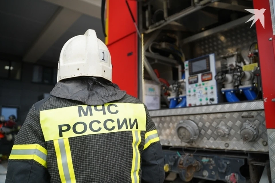 Пожар на улице Монтажников в Екатеринбурге полностью потушен
