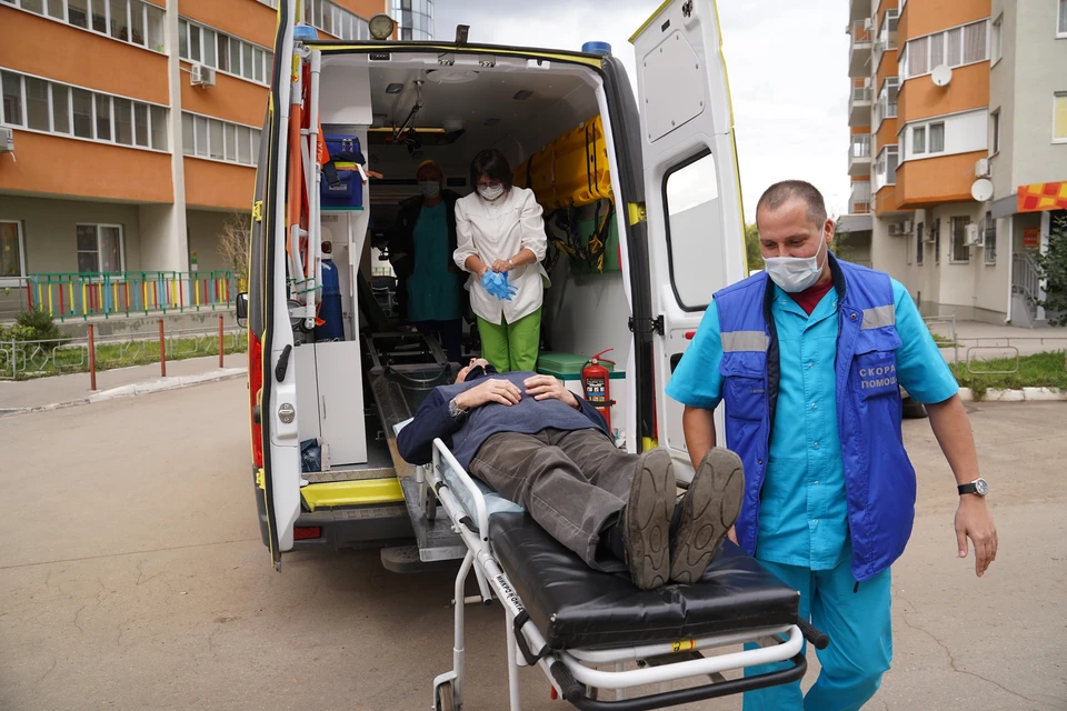 Водитель-испытатель Ульяновского автозавода при обкатке машины съехал в кювет