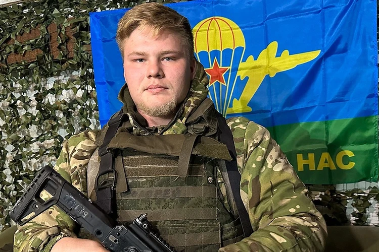 "Появляется мысль, что пытаешься воевать с неизбежным. Но одна привычка спасла меня": еще один герой репортажа Александра Коца получил Золотую Звездуу