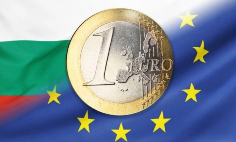 Болгария официально переходит на евро с 1 января 2026 года.