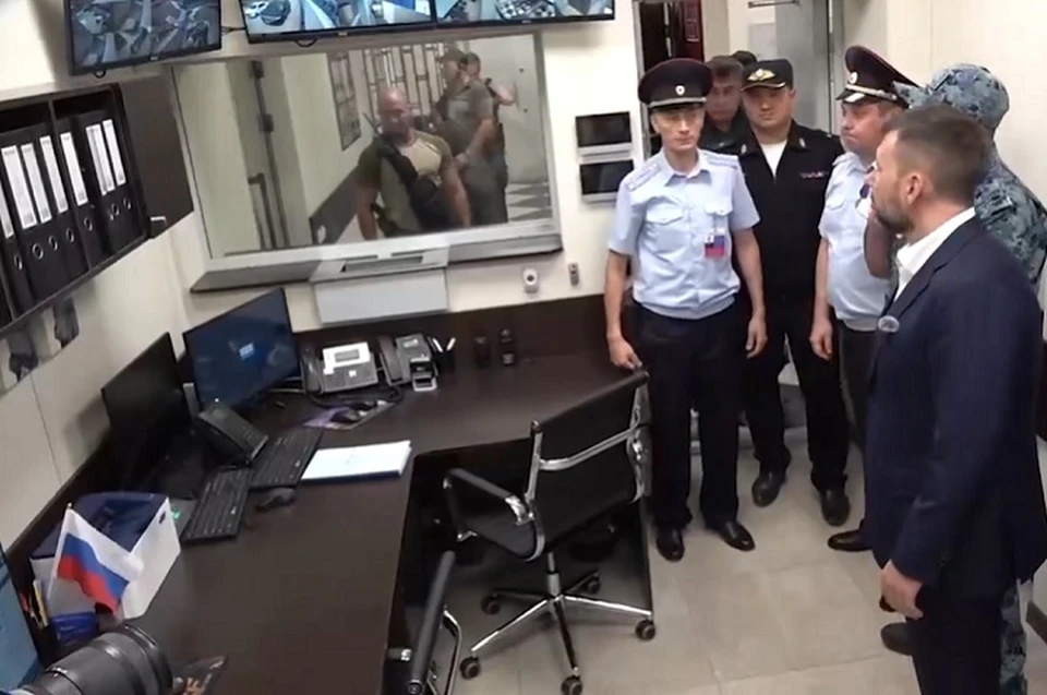 Улучшение условий труда для сотрудников правоохранительных органов положительно сказывается на эффективности их работы. Фото: ТГ/Пушилин