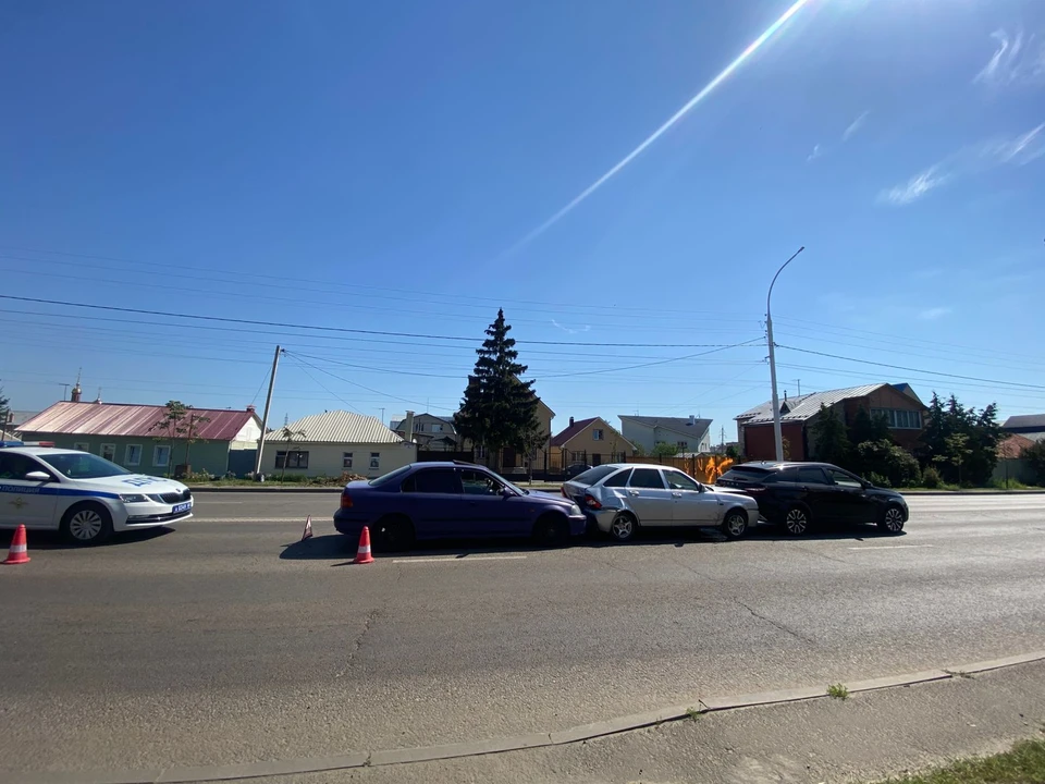 В аварии пострадали двое, в том числе маленький ребенок