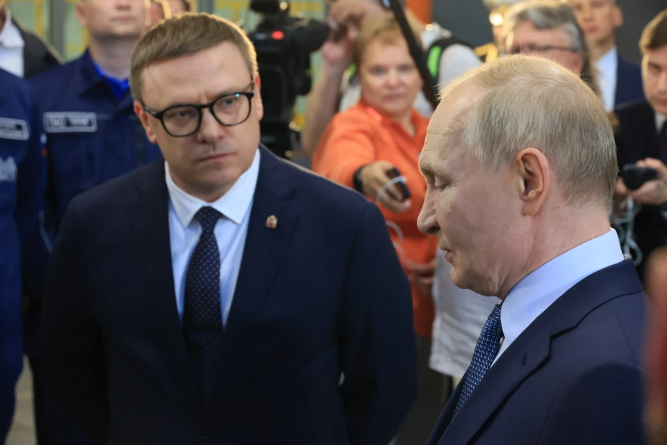 Путин провел встречу с Текслером после общения с сотрудниками ММК. Фото: Дмитрий Куткин