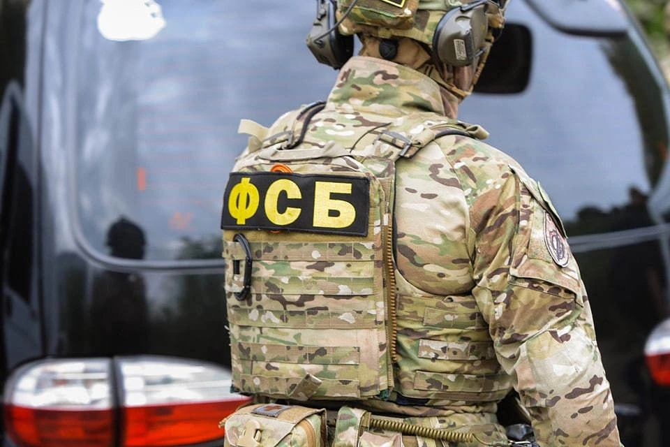 ФСБ задержала в Воронеже мужчину, собиравшего данные об объектах ПВО для Киева